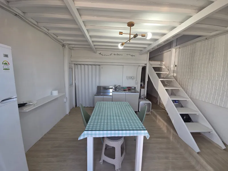 [Pyoseon, Seogwipo] Samseokjip, Sogeummak & Haebi Beach 5 minutes away, convenient transportation, comfortable and safe 16