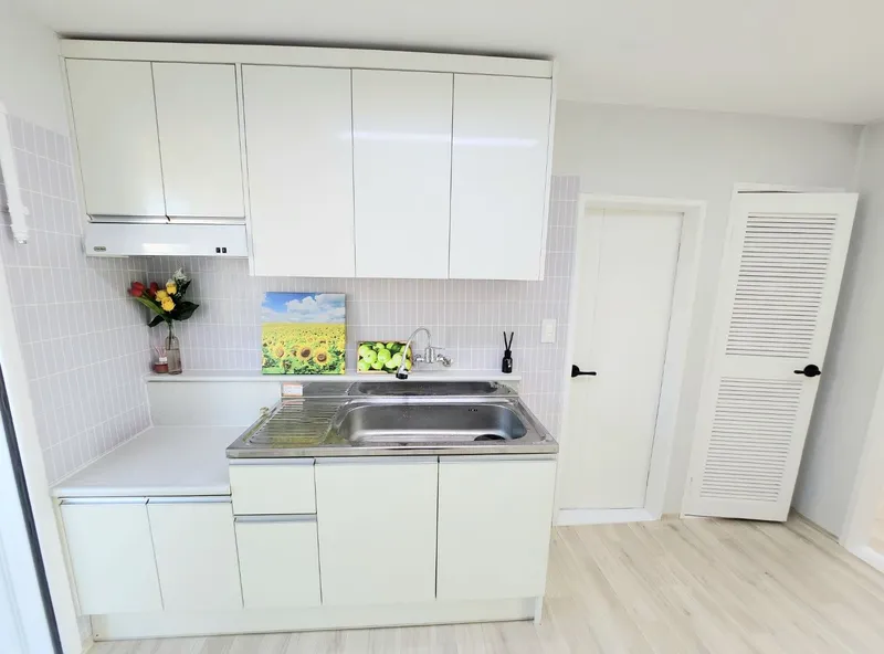[Cheonan][Cheonan, South Chungcheong Province] 5-minute drive from Cheonan Station, fully equipped three-room apartment with comfortable, clean, and emotional atmosphere. 9