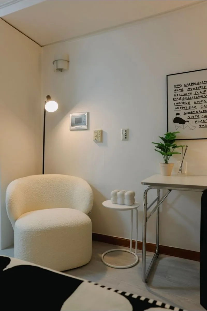 [Gangnam, Seoul] 4-minute walk from Yeoksam Station, emotional accommodation 14