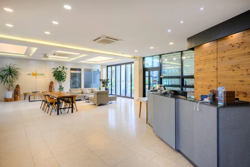 [Gangjeong-dong, Seogwipo] Accommodation where you can feel the scent of cypress trees and comfort 8
