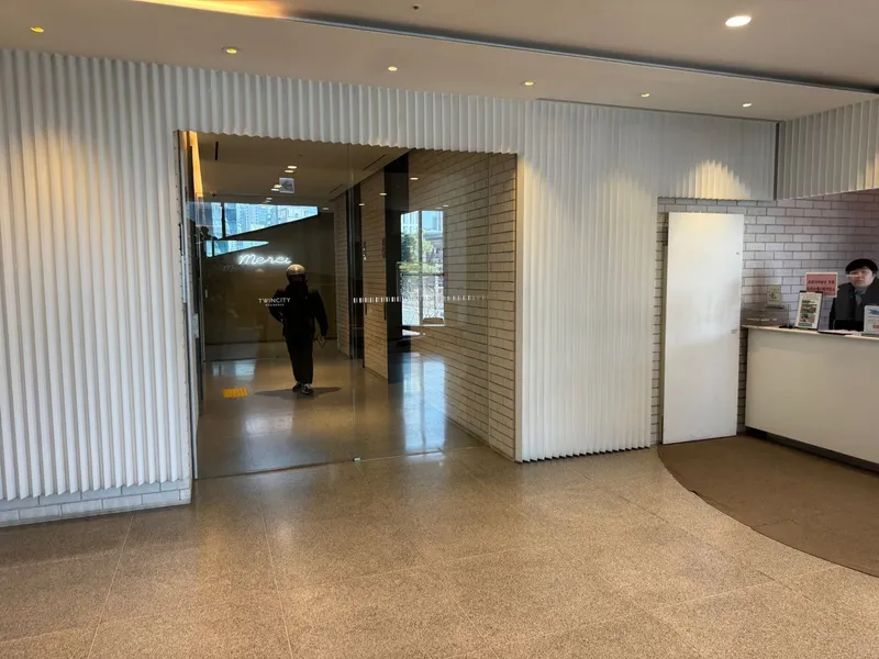 [서울 용산] 서울역 지하보도 연결 뻥뷰 원룸 숙소 12