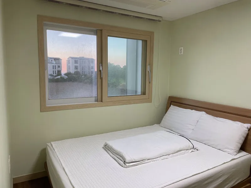 [Aewol, Jeju] Stone wall & grass yard, fully-optioned 1.5 room with cooking facilities (B202) 3