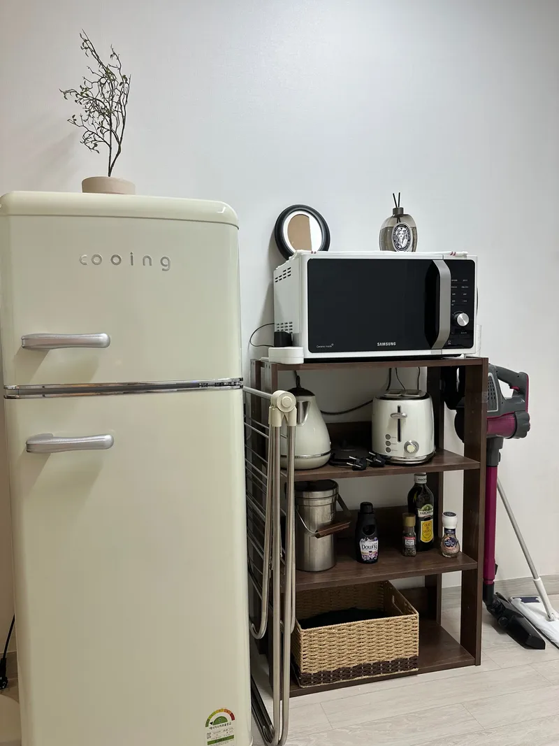 [Seocho, Seoul] 3 minutes from Gangnam Sinsa Station / Two-room / 2nd floor, up to 5 people 11