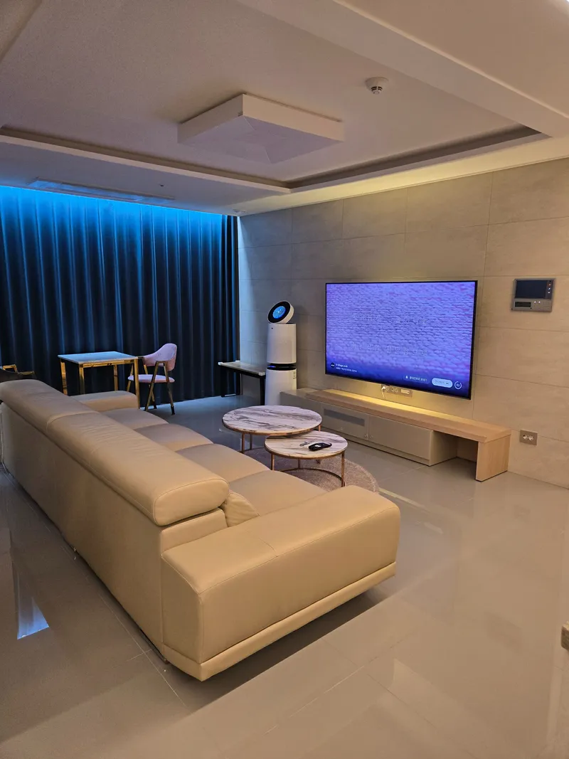 [Yeonsu, Incheon] 26 pyeong with a view from the 42nd floor in Songdo / Lake View + City View + Ocean View 7