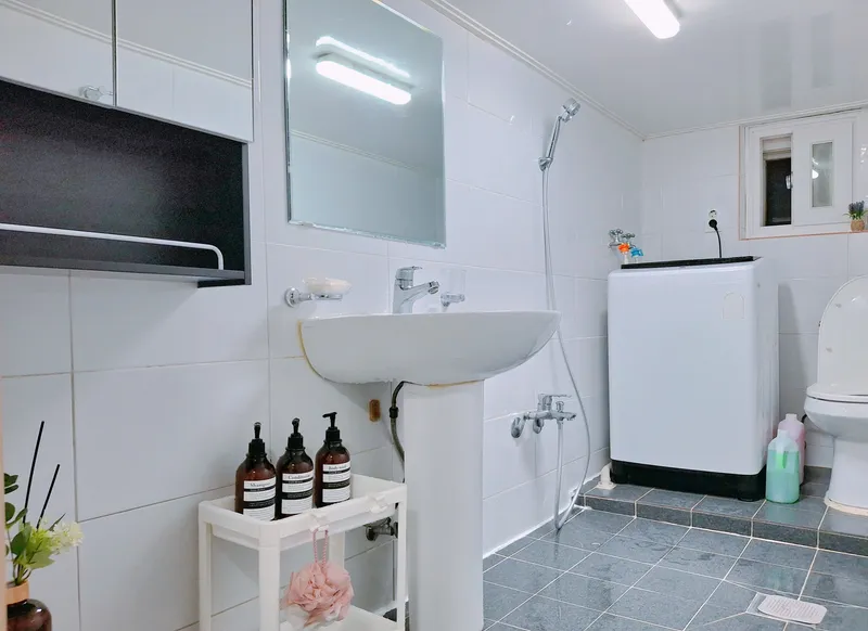 [Gwangjin, Seoul] 2 minutes from Guui Station/Full option, two-room 8