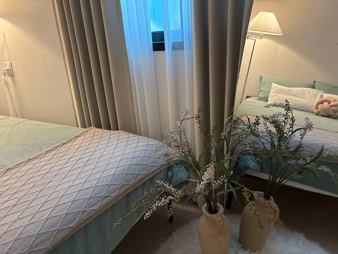 Sinheung-dong Transit-Friendly Studio