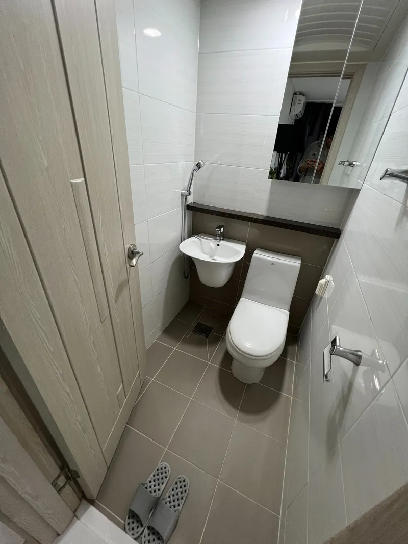 [Seodaemun, Seoul] 7-minute walk from Hongik University Station, three-room 9