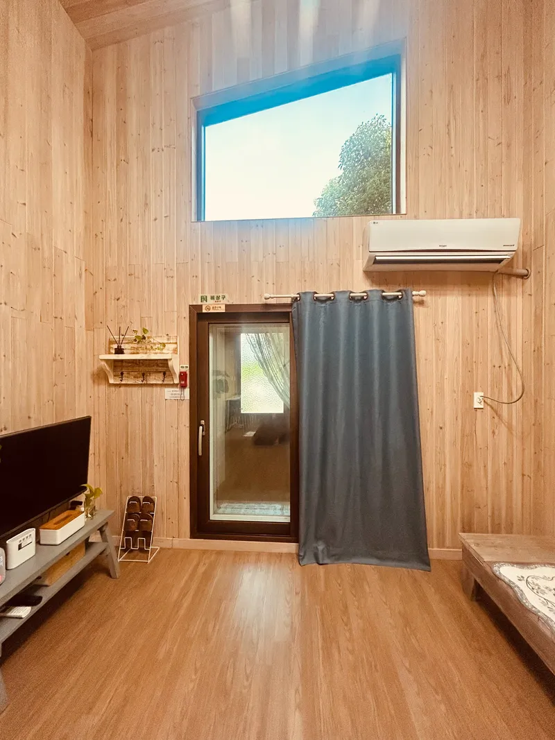 [Jocheon, Jeju] Cypress-tree lodging near the Hamdeok sea 10