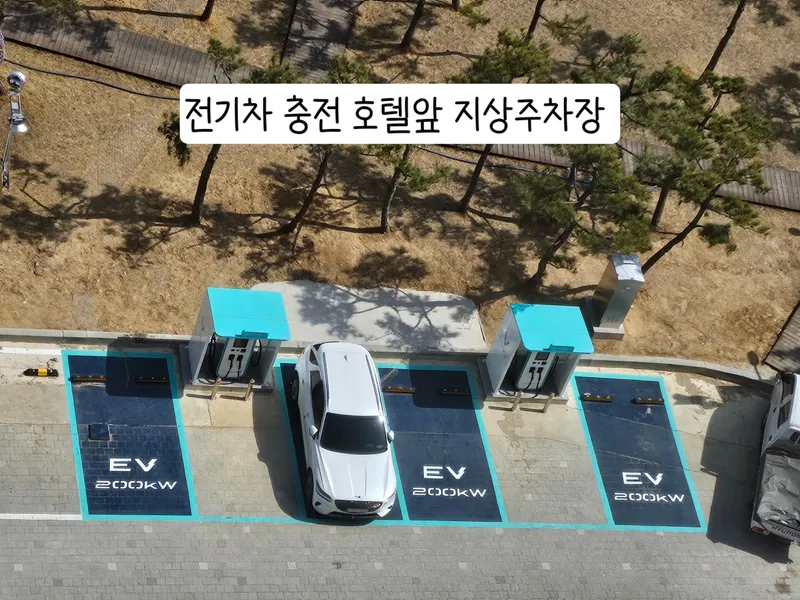 [Yangyang] Front ocean view, 4 people, bed sunrise view, spacious terrace, full options, OTT available 34