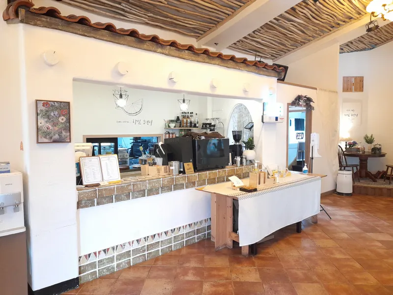 [Topyeong-dong, Seogwipo] #Breakfast #1PetFree Ocean View Yard Accommodation Everseaside 23
