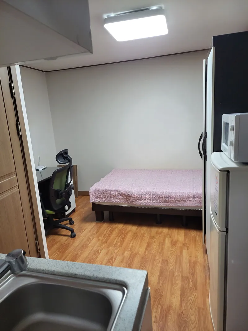[Dongjak, Seoul] One-room apartment c201, 10 minutes walk from Noryangjin Station 11