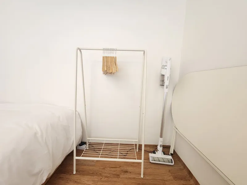 [Mapo, Seoul] 3-minute walk from Ewha Womans University Station, up to 5 people, 3 beds, fully equipped two-room with washing and drying facilities 9
