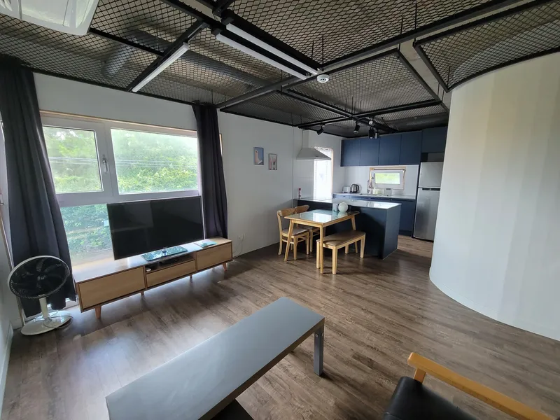 [제주 조천] 함덕해수욕장 도보15분 함덕 대나무집 거실+투룸 2층 A 2