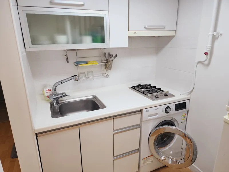 [Seongnam] Modern room 3 minutes from Cha Hospital at Yatap Station 18