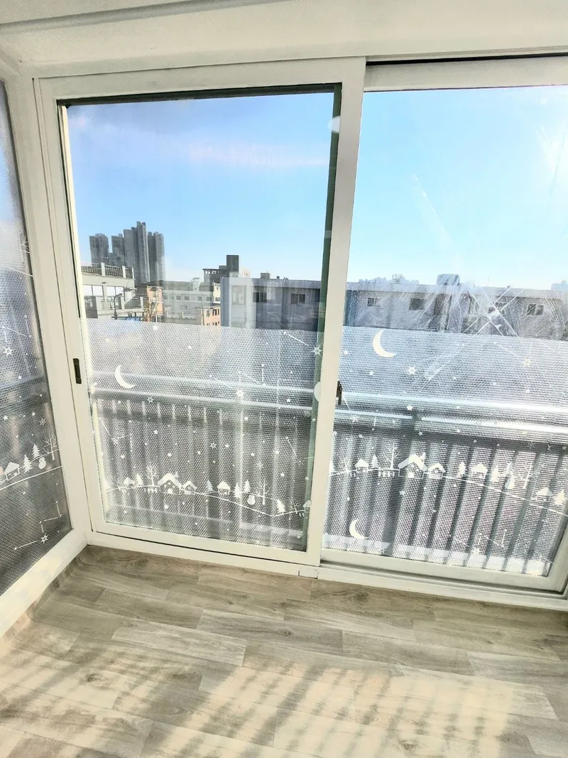 [Cheonan][Cheonan, South Chungcheong Province] 5-minute drive from Cheonan Station, fully equipped three-room apartment with comfortable, clean, and emotional atmosphere. 15