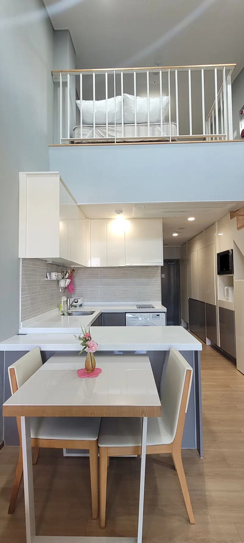 [Seongsan, Seogwipo] Spacious duplex / Panoramic view of Seongsan Ilchulbong and the sea / 14