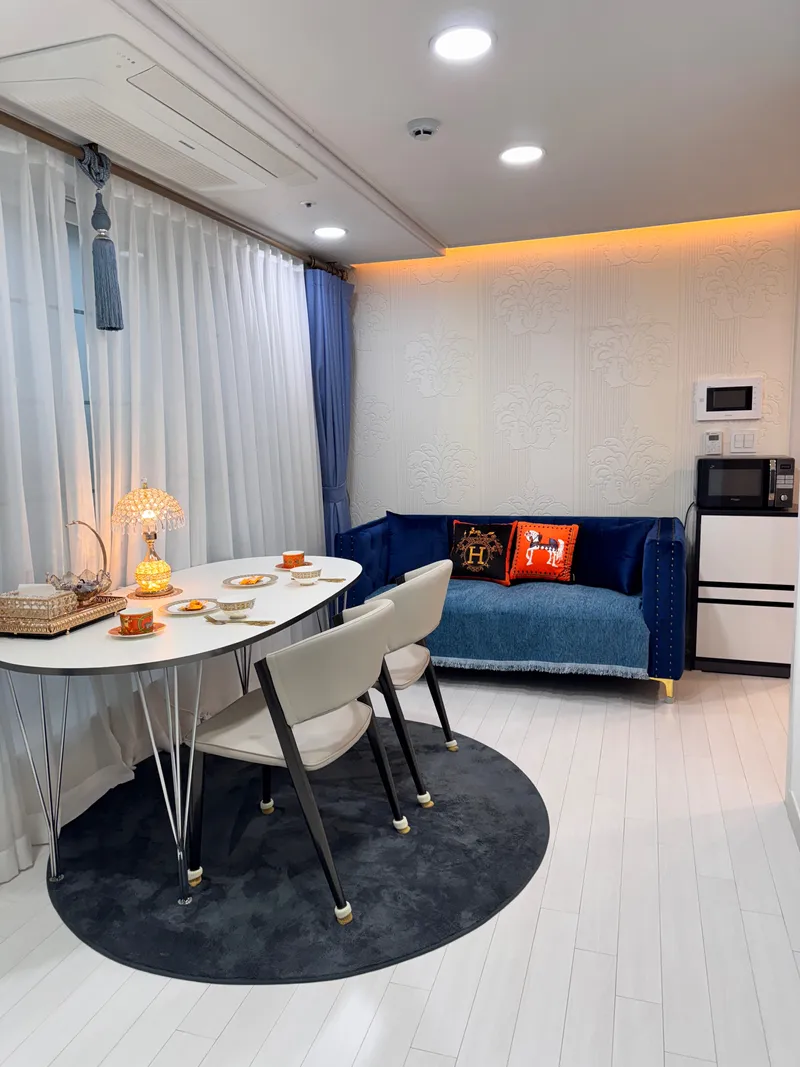 [Guro, Seoul] Oryudong Station / Luxury Full-option Two-room 18