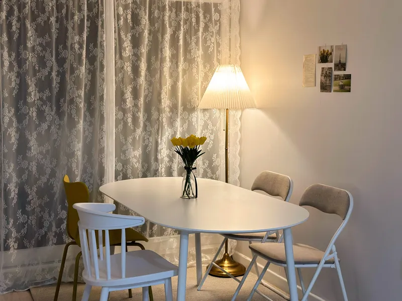 [Gangnam, Seoul] Daechi Academy Street Quiet Two-Room Cozy Accommodation - Room 102 18