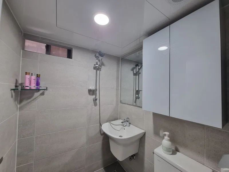 [Seocho, Seoul] Naebang Station Cho Station area. Independent room Netflix 3