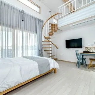 [Namwon, Seogwipo][Room 203] Spacious 2-person spa with cool view terrace and cool duplex 2
