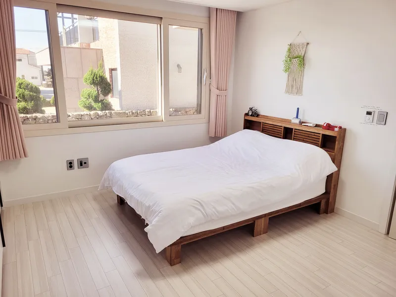 [Aewol, Jeju] Private detached house and pool villa and spacious space #Pets allowed 2