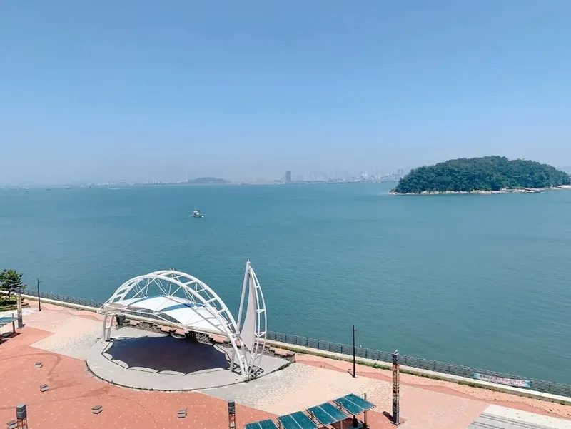 [인천 영종] 인천공항 오션뷰 개인테라스 침구청결 공항 19분 11