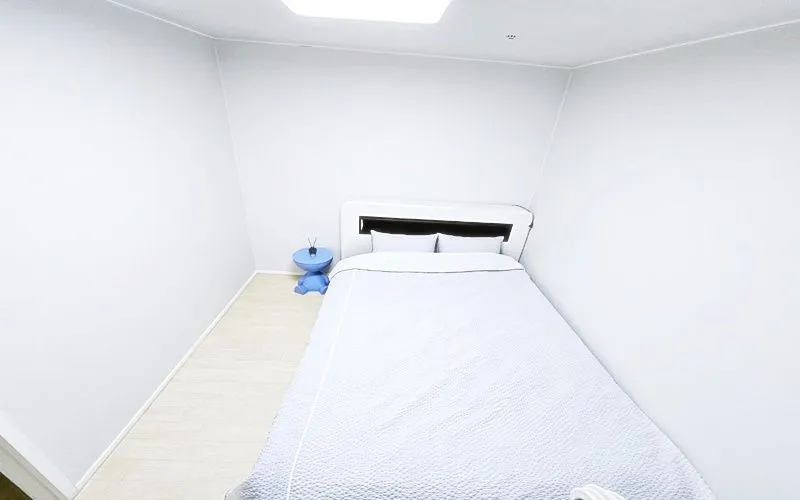[Haeundae, Busan] 2-minute walk from the beach, ocean view three-room, lowest price 4