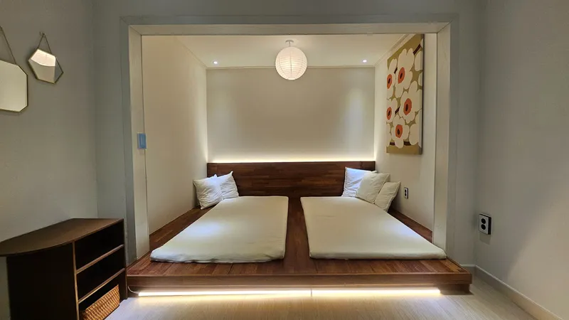 [Busanjin, Busan] 10-minute walk from Gaegeum Subway Station, 3-minute walk from Singaegeum Bus Stop 3