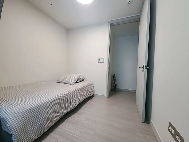 [Namyangju] 3 bedrooms, 2 bathrooms / Newly built, fully furnished / High-rise with a view / 2 minutes to E-Mart / 3 minutes to Byeolnae Station 11