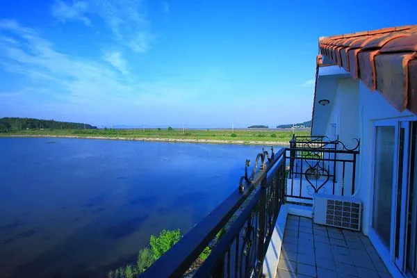 [Taean][Taean, South Chungcheong Province] Pension with a terrace for fishing #Freshwater fishing #3-minute walk to the ocean #Healing 7