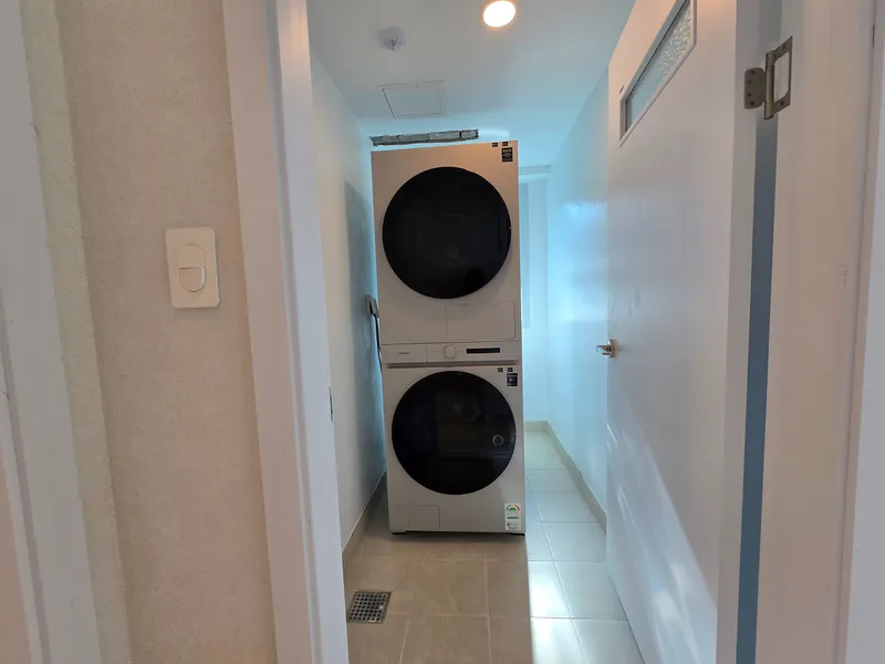 [Songpa, Seoul][Seoul Gangnam Jamsil] Seokchon Lake, free designated parking, 3 rooms, 2 bathrooms, elevator, new building 29