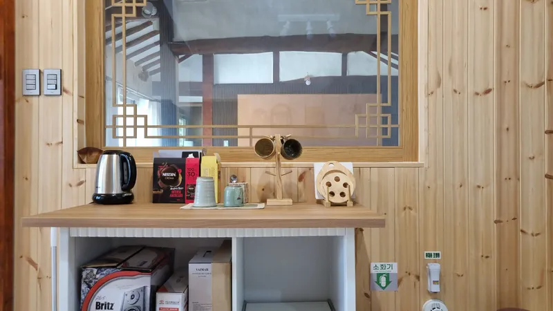 [Haenam] Healing in a detached Hanok house, the sea and wide fields of Haenam, the village at the end of the land 9