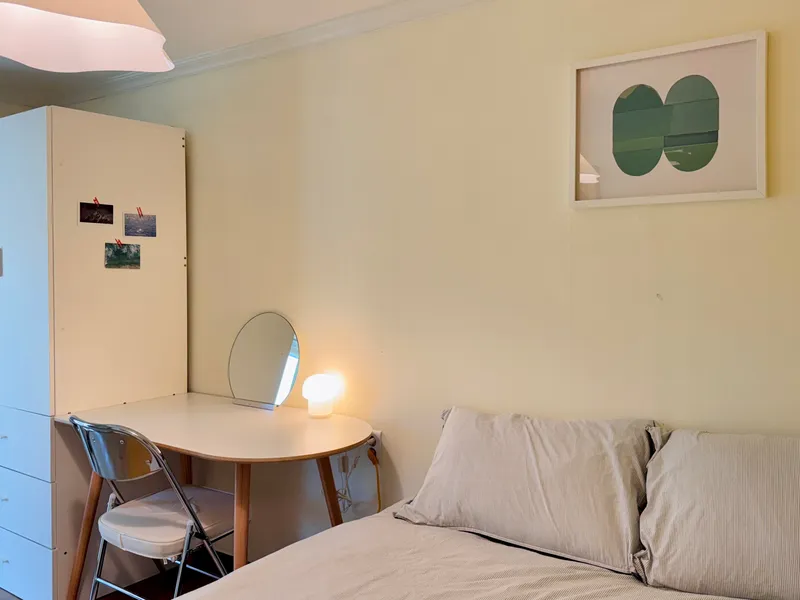 [Bonghwa] A yellow house with a spacious yard in a forest village 8