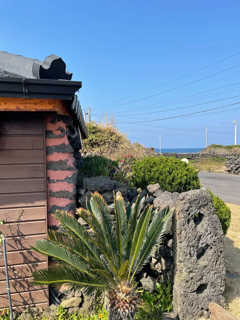 [Hangyeong, Jeju] Right in front of Panpo Port, a quiet and pretty traditional house, Doldamjip (Wonangchae) 32