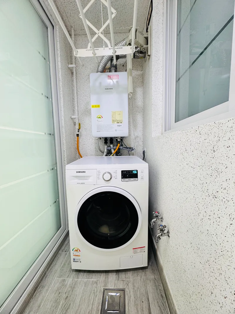 [Guro, Seoul] Oryudong Station / Luxury Full-option Two-room 24