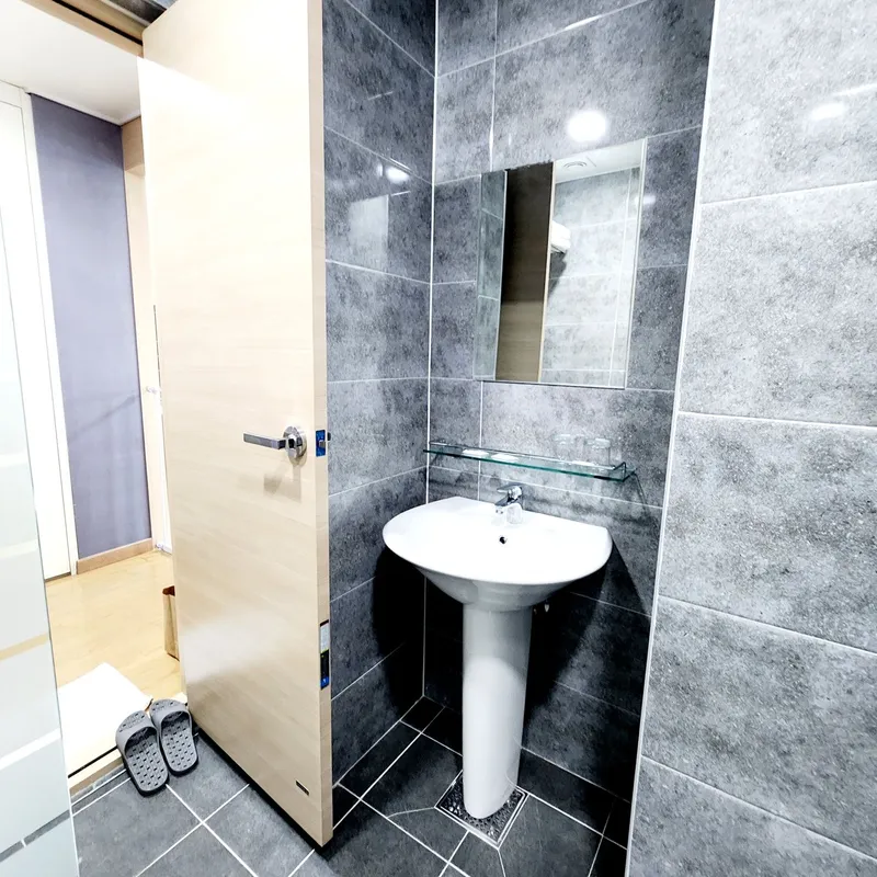 [Gangneung] 2 beds right in front of the beach, pets allowed for a month 8