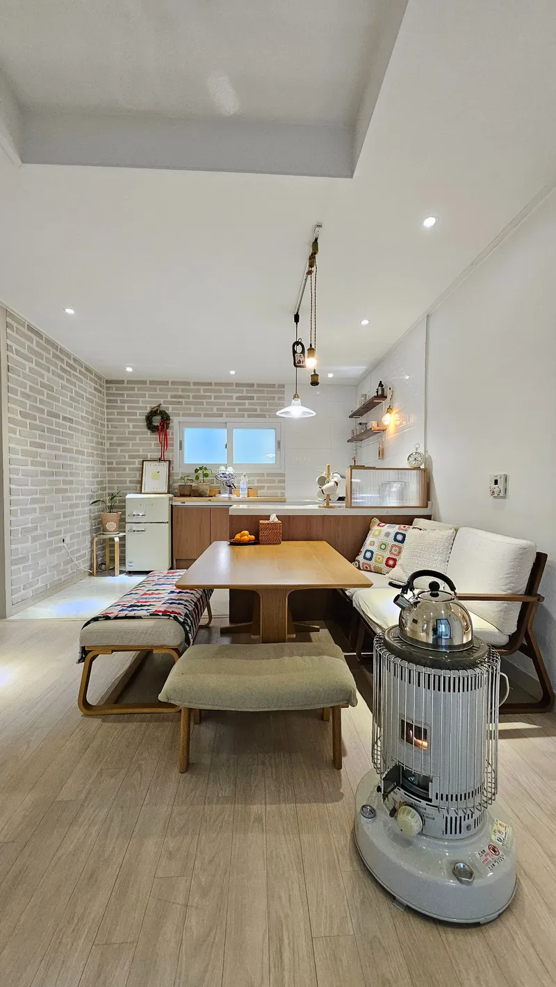 [Busanjin, Busan] 10-minute walk from Gaegeum Subway Station, 3-minute walk from Singaegeum Bus Stop 18