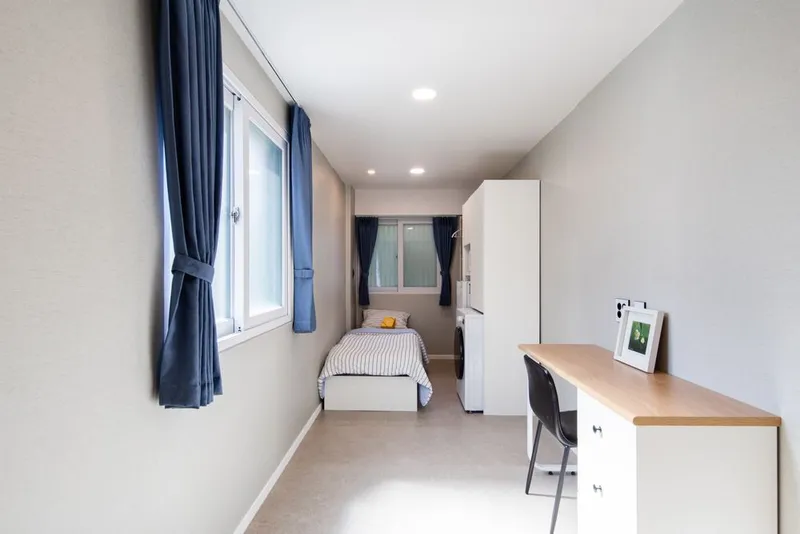 [Gwanak, Seoul] Fully furnished gosiwon premium room near Seoul National University Entrance and Naksungdae Station on Line 2 4