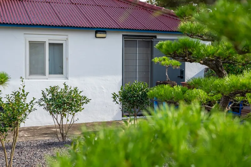 [Gujwa, Jeju] A relaxing stone-walled shade house 2 #3-minute walk from the beach in Handong-ri 14