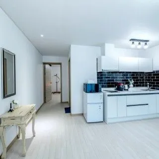 [Namwon, Seogwipo][Room 103] Private Family Space Terrace 2 Party Rooms 2 Large Rooms 2 Bathrooms 1 Living Room 14