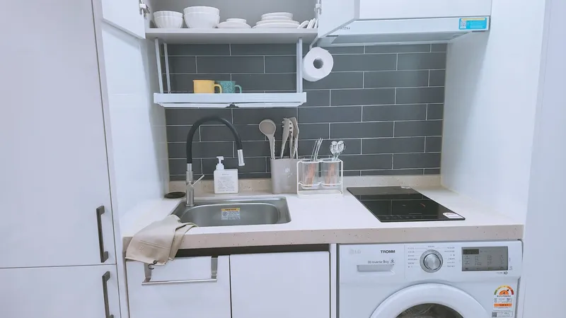 [Guro, Seoul] 1 minute walk from Oryu Station, 20 minutes from Yeouido 12