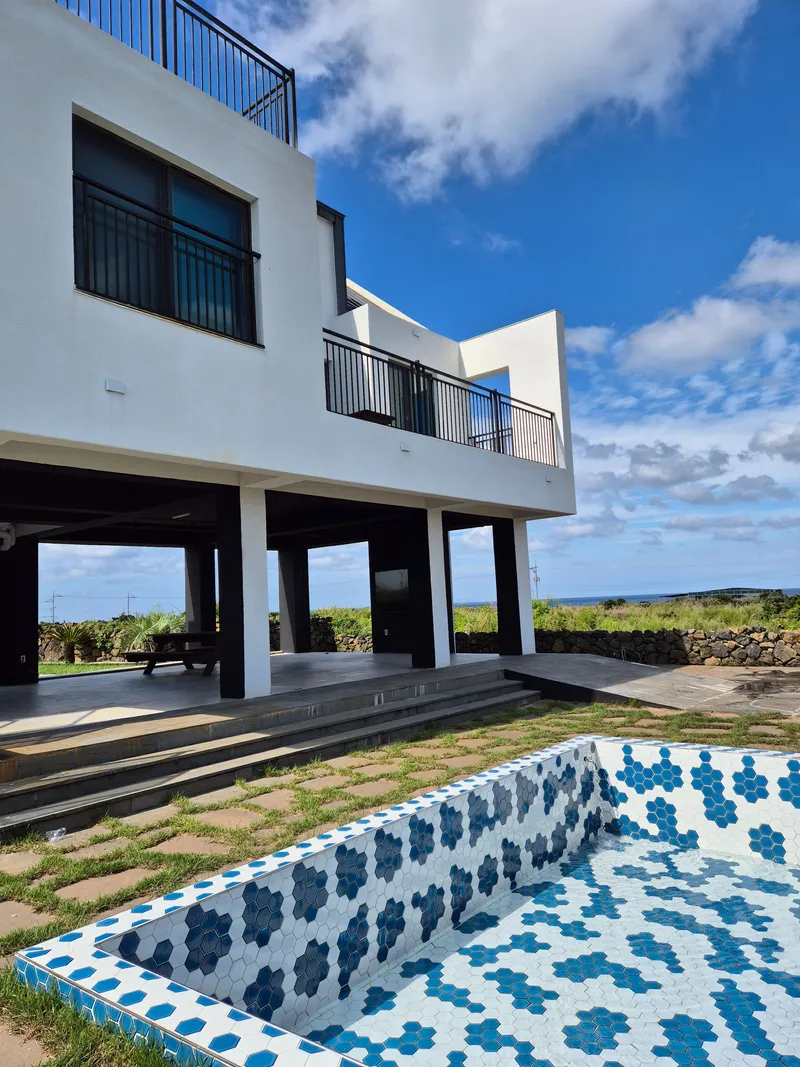 [Gujwa, Jeju] Ocean View New Opening Special Price Jeju East Village Private Large Swimming Pool Pool Villa 21
