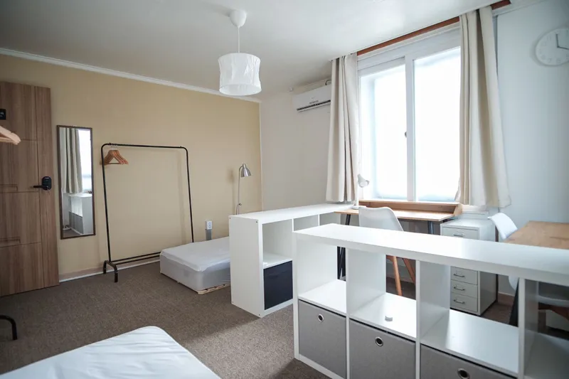 [Gangneung] 5 minutes from Gangneung Station, emotional share house for relaxation #2-person room 1 2