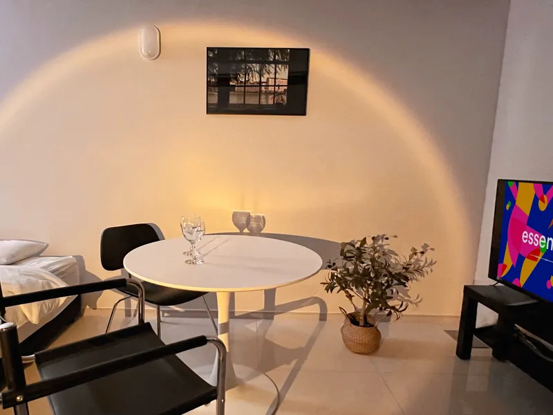 [Jung-gu, Daegu] 1 minute from Dongseong-ro/Full option/One room/Safe space/Netflix/Residence/ 4