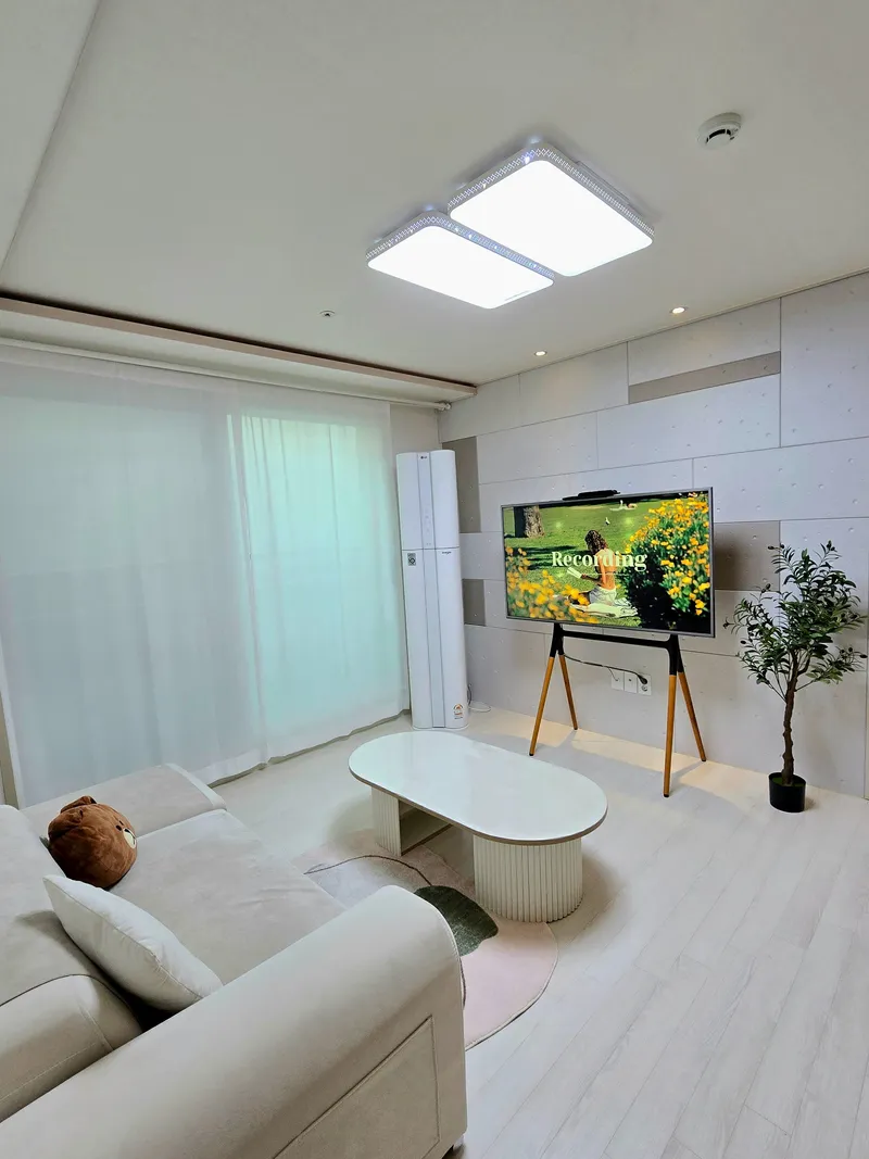 [Gangseo, Seoul] 3-room fully furnished apartment near the subway station, Line 9 Deungchon Station and Yeomchang Station (express), free parking 14