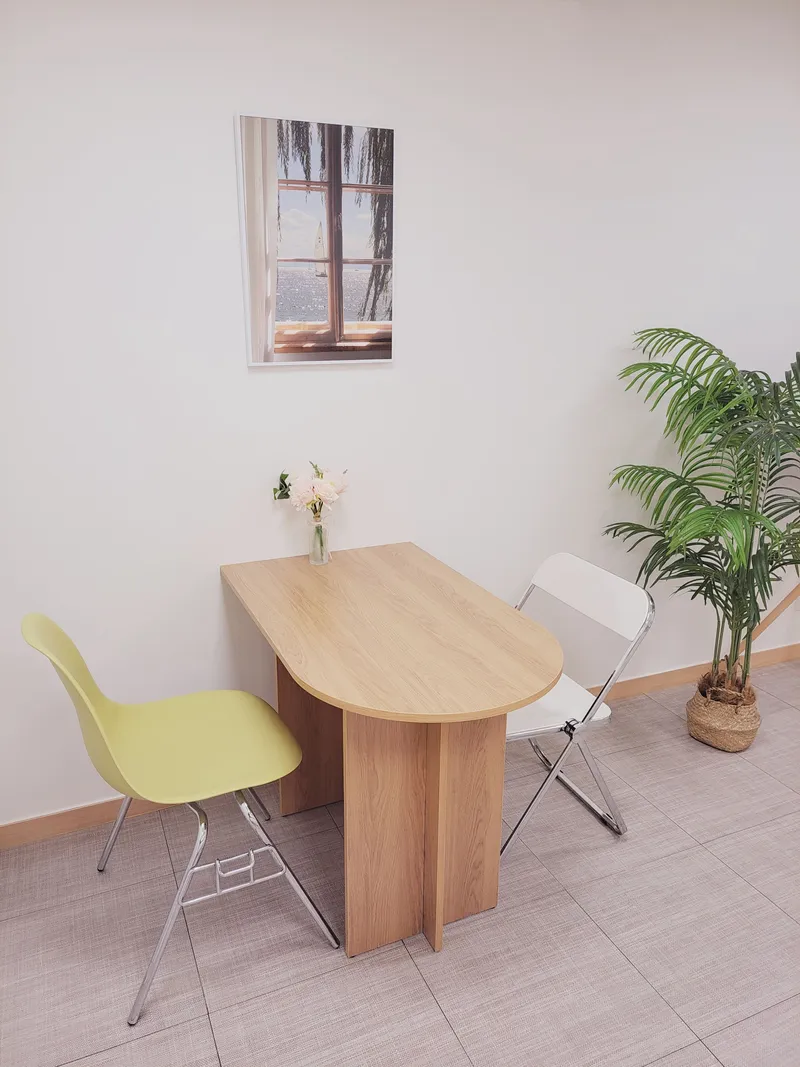 [Busanjin, Busan][Near Seomyeon] Cozy Wood / Cooking Available / High-rise Night View / Bathtub / Jeonpo Cafe Street 12