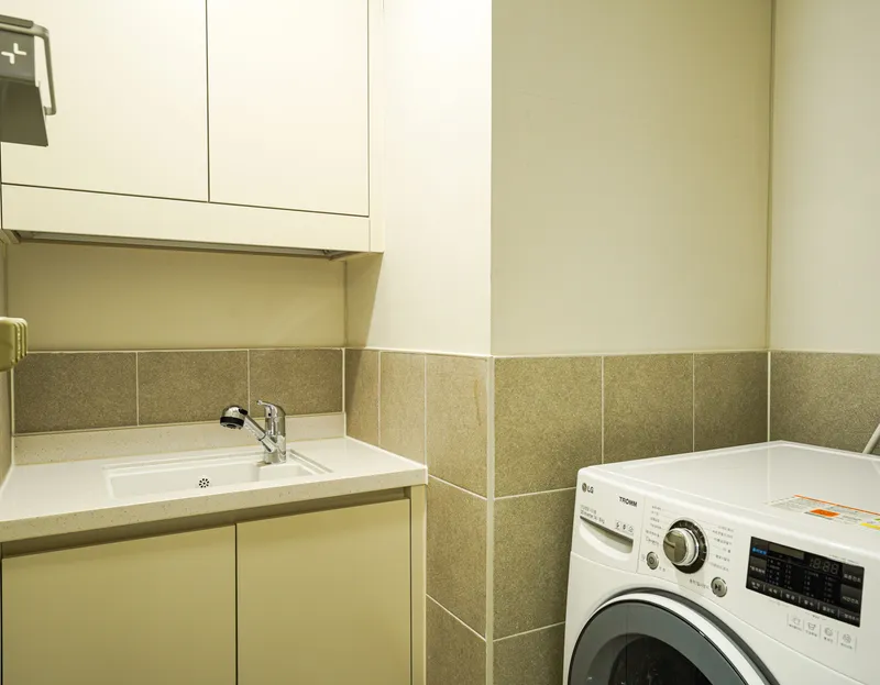 [Suwon][Suwon Yeongtong] Gwanggyo Lake View Galback Forena 3-Room 14