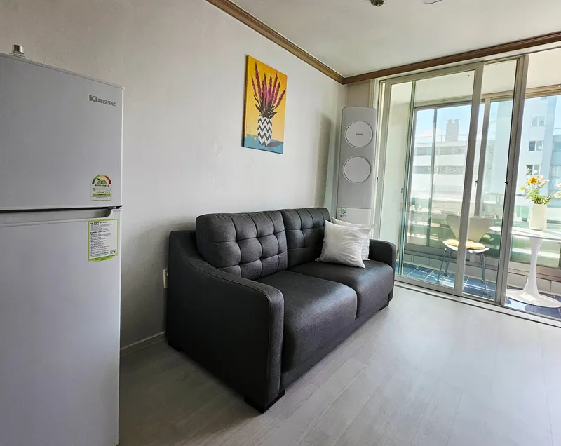 [Cheongju] Bokdae 3-Person Two-Room Apartment That Perfectly Suits Me 13