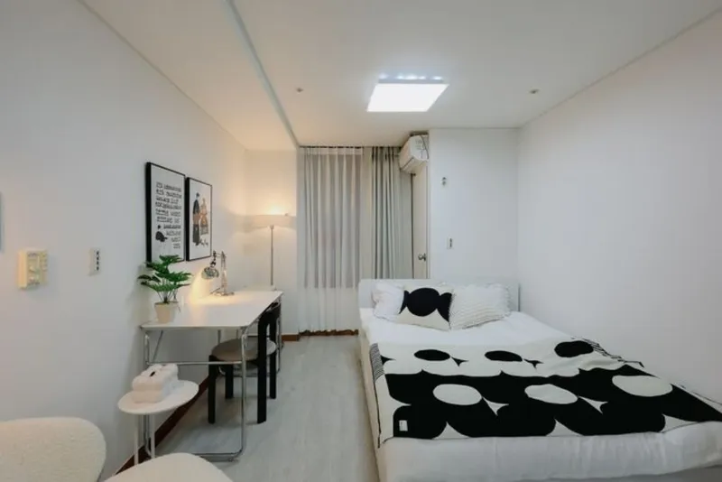 [Gangnam, Seoul] 4-minute walk from Yeoksam Station, emotional accommodation 5