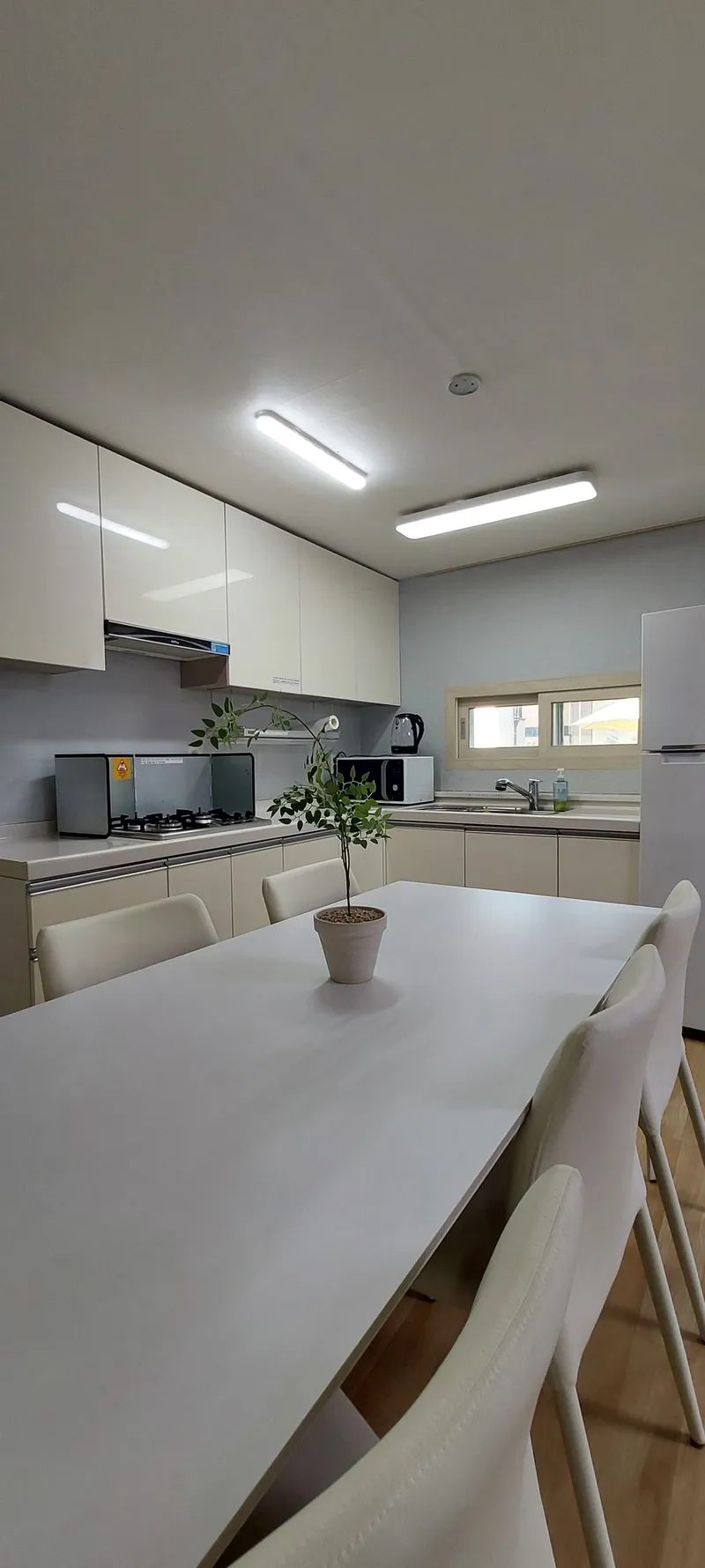 [Gujwa, Jeju] Jeju Emotional Accommodation, Ocean View Pension #Group Room 25